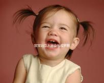 寶寶站立太早會形成羅圈腿,4大矯正方法簡單易學(xué)